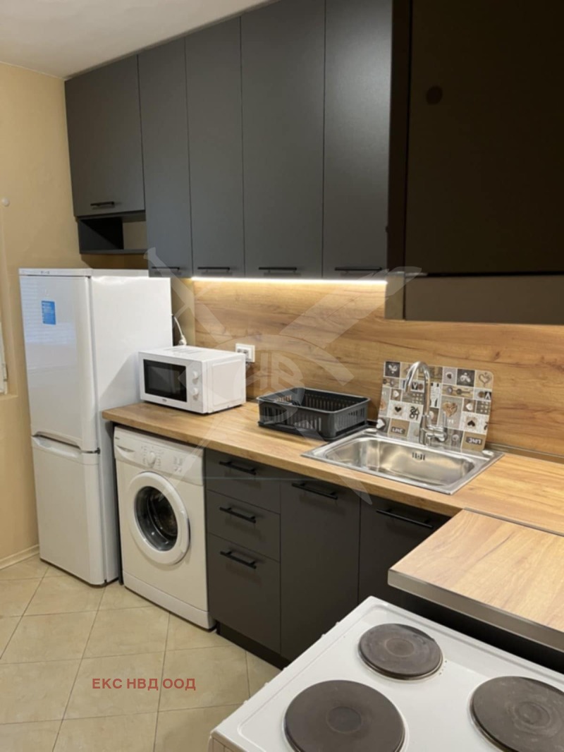 Til leje  1 soveværelse Plovdiv , Karshiyaka , 67 kvm | 85783660 - billede [2]