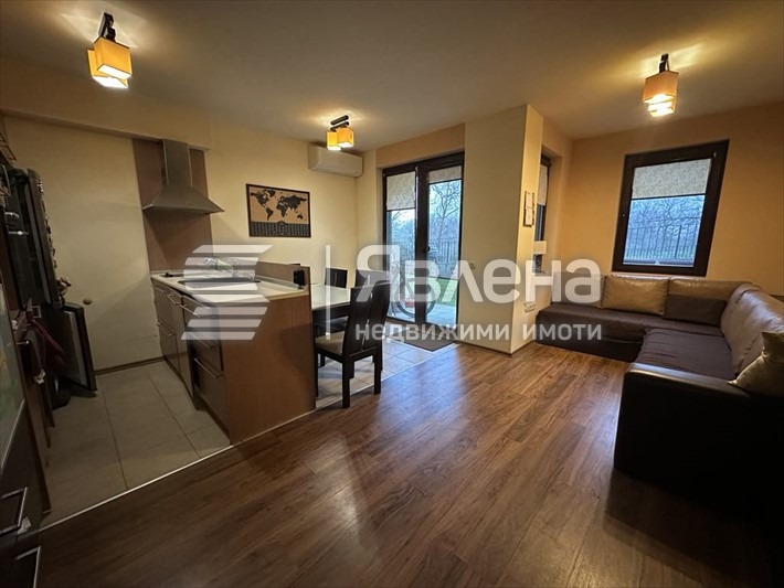 Kiralık  2 yatak odası bölge Varna , Priselci , 100 metrekare | 98859646