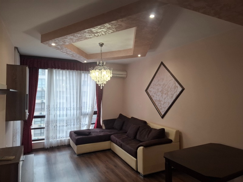 Под наем 3-СТАЕН, град Пловдив, Южен • 900 лв. / 460.16 € • 49764783 1