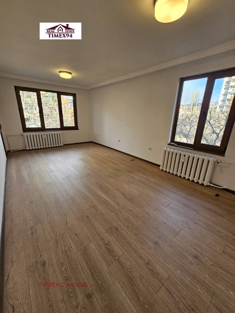 De inchiriat  3+ dormitor Sofia , Iztoc , 250 mp | 77625282 - imagine [7]