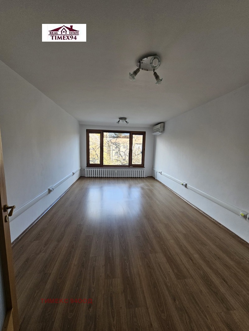 Kiralık  3+ yatak odası Sofia , Iztok , 250 metrekare | 77625282 - görüntü [8]