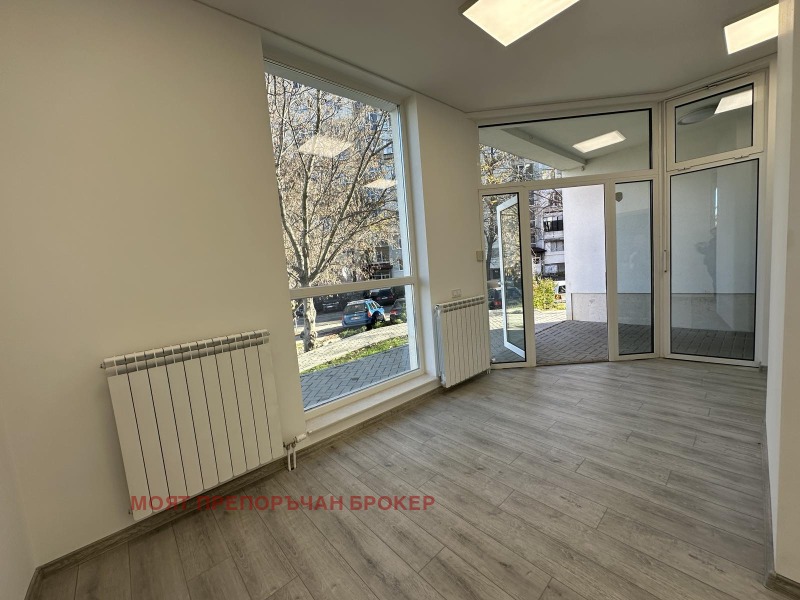 Дава под наем МАГАЗИН, гр. София, Люлин 5, снимка 6 - Магазини - 52641139