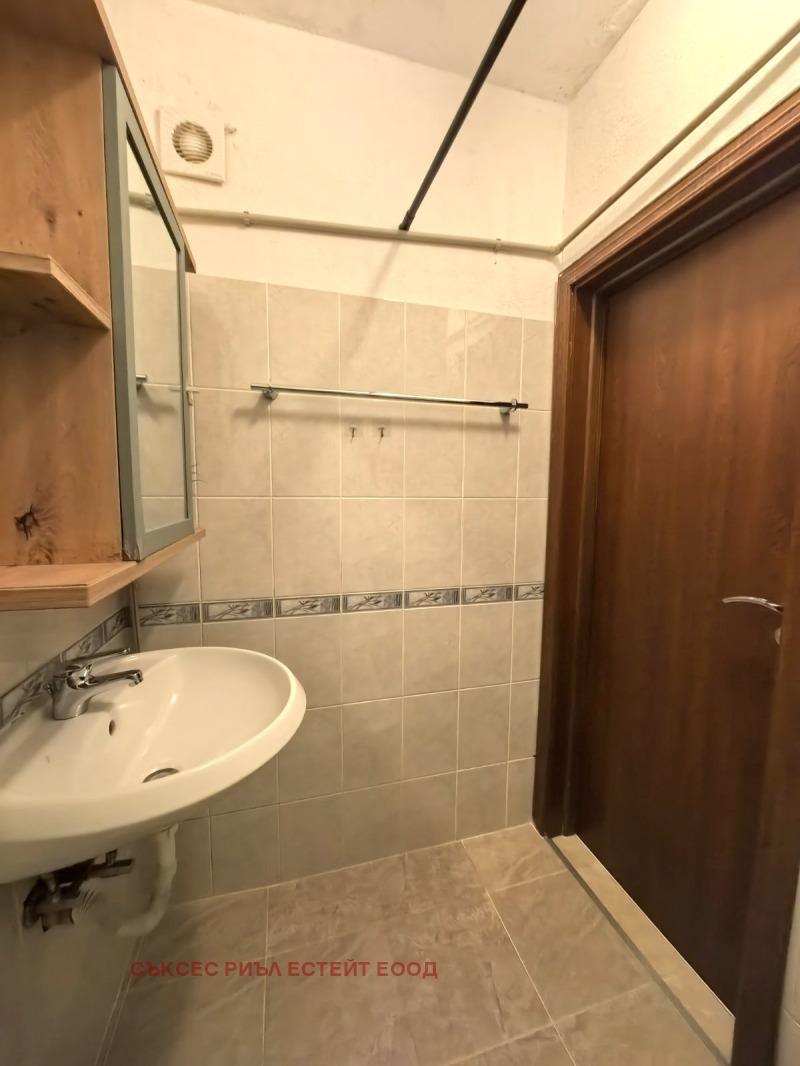 En renta  2 dormitorios Varna , Tsveten kvartal , 85 metros cuadrados | 21434397 - imagen [10]