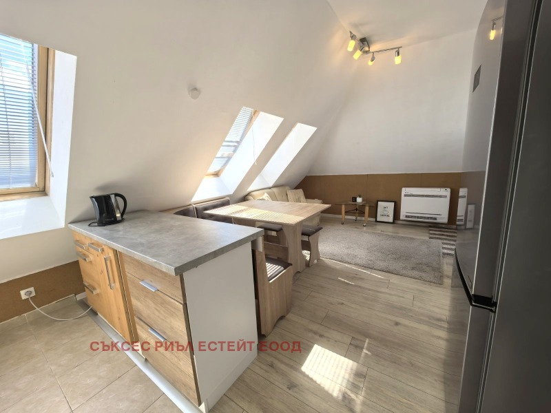 En renta  2 dormitorios Varna , Tsveten kvartal , 85 metros cuadrados | 21434397 - imagen [6]