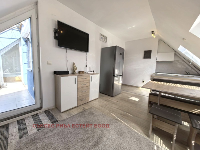 En renta  2 dormitorios Varna , Tsveten kvartal , 85 metros cuadrados | 21434397 - imagen [3]