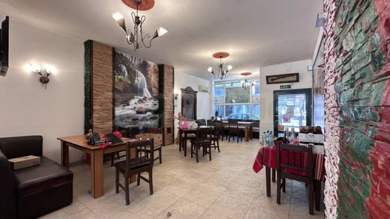 Издаје се  Бар; кафић Пловдив , Каршијака , 425 м2 | 85170858 - слика [3]