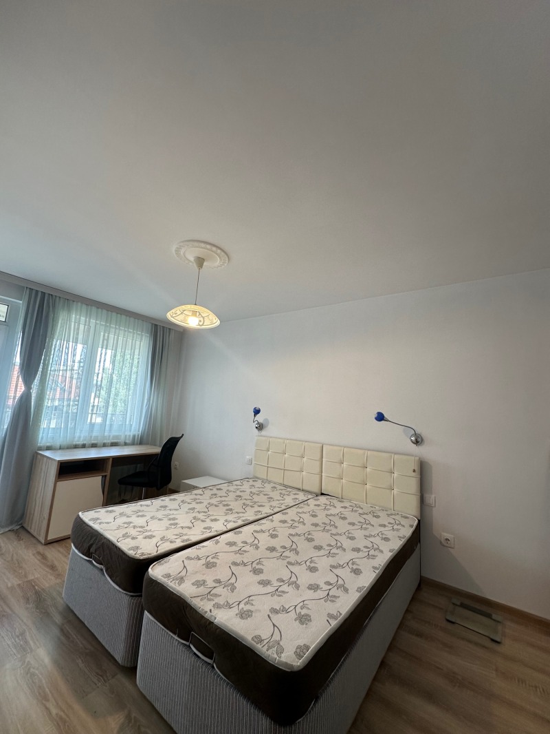 De inchiriat  2 dormitoare Sofia , Vitoșa , 130 mp | 49382410 - imagine [13]