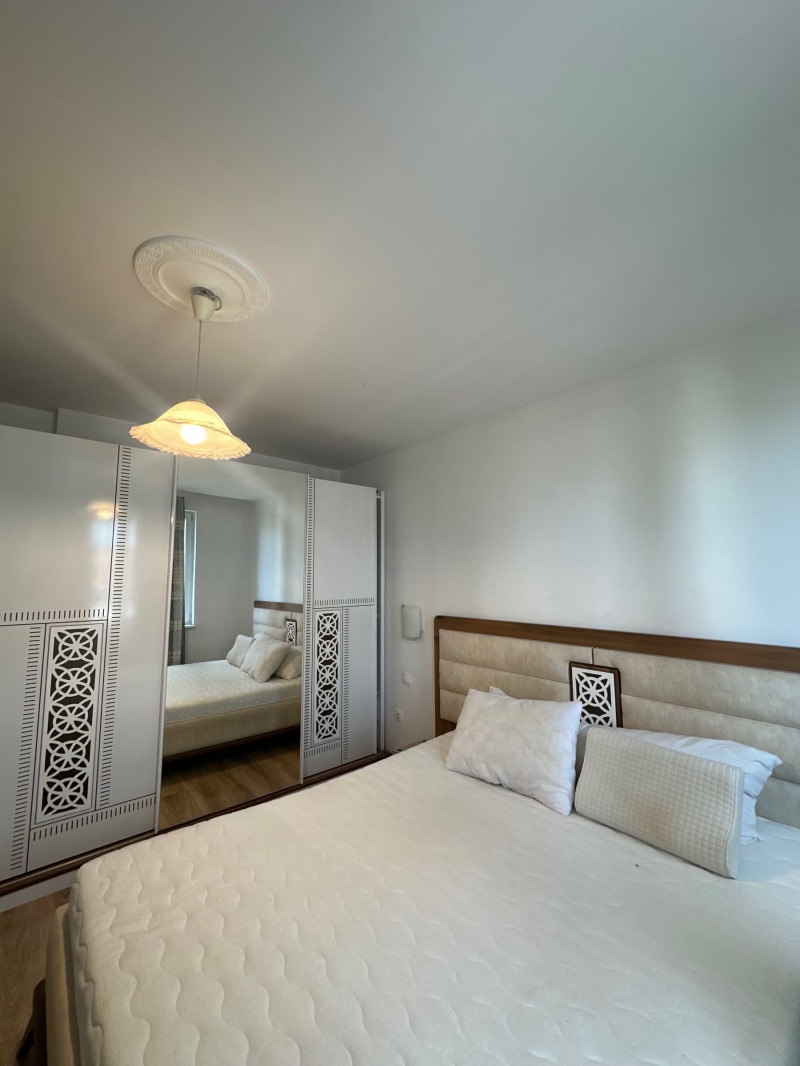 De inchiriat  2 dormitoare Sofia , Vitoșa , 130 mp | 49382410 - imagine [9]