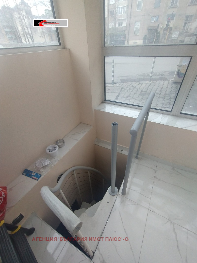 För uthyrning  Kontor Sofia , Oboristje , 20 kvm | 56096945 - bild [2]