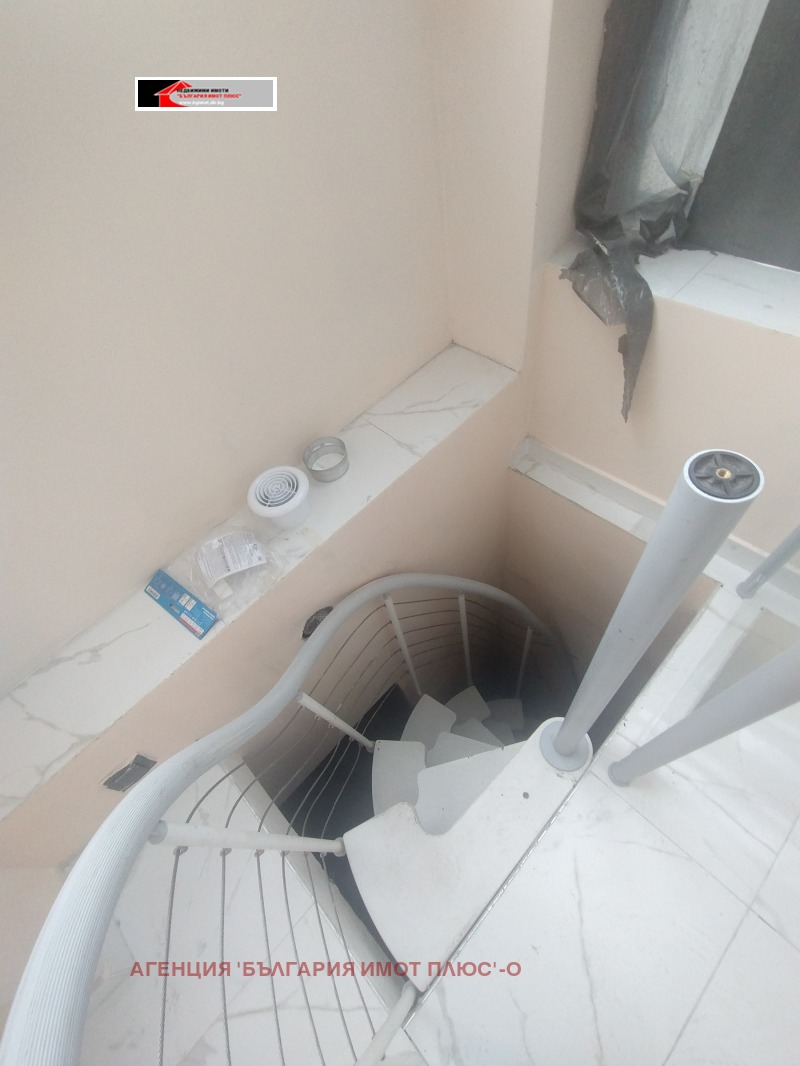 För uthyrning  Kontor Sofia , Oboristje , 20 kvm | 56096945 - bild [9]