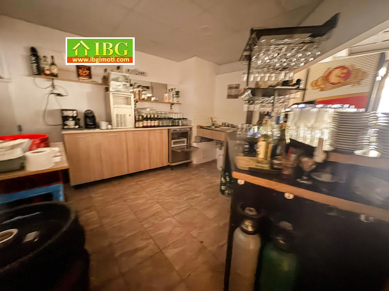 Дава под наем ЗАВЕДЕНИЕ, гр. Русе, Център, снимка 4 - Заведения - 53123427