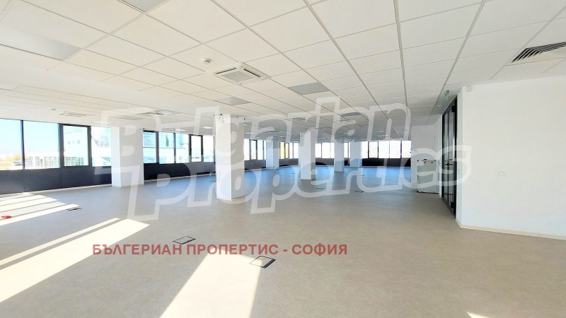Дава под Наем ОФИС в град София, Дружба 1 - 500 кв.м / 3 000 € » 5 867.49 лв., БЪЛГЕРИАН ПРОПЕРТИС - СОФИЯ