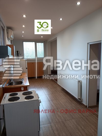 Дава под нем  3-стаен, град Варна, м-т Ален мак •  800 EUR • ID 51569341 — holmes.bg - [1] 