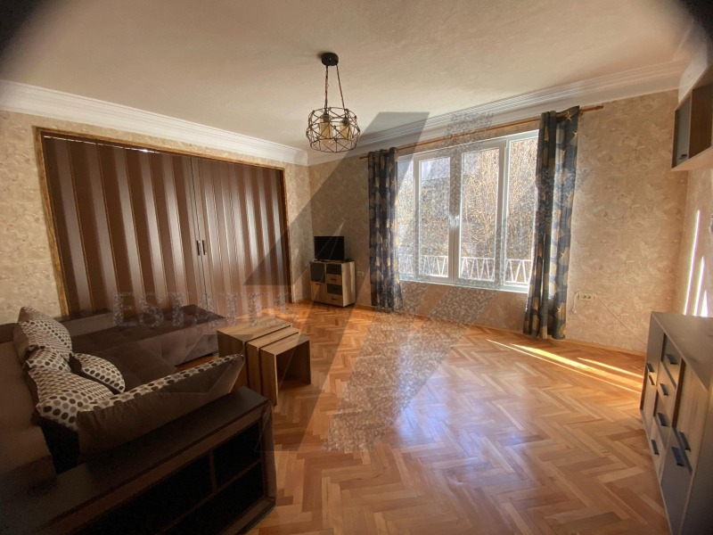 Дава под наем 3-СТАЕН, гр. София, Лозенец, снимка 3 - Апартаменти - 53128535