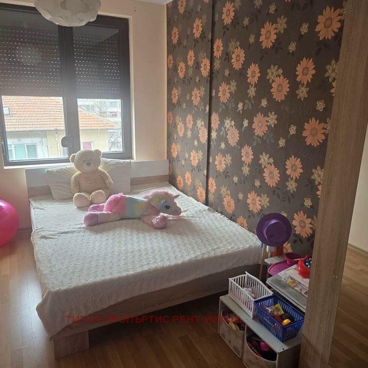 K pronájmu  1 ložnice Burgas , Vazraždane , 75 m2 | 32733388 - obraz [3]