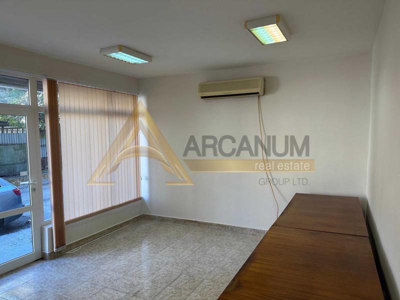 Дава под наем ОФИС, гр. Варна, Христо Ботев, снимка 2 - Офиси - 52486888