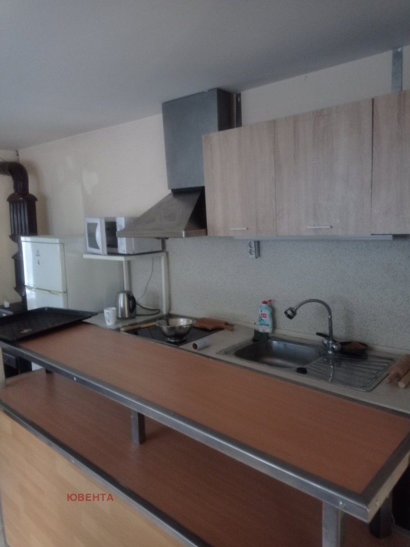 Дава под наем  Къща град Русе , Широк център , 50 кв.м | 86120148