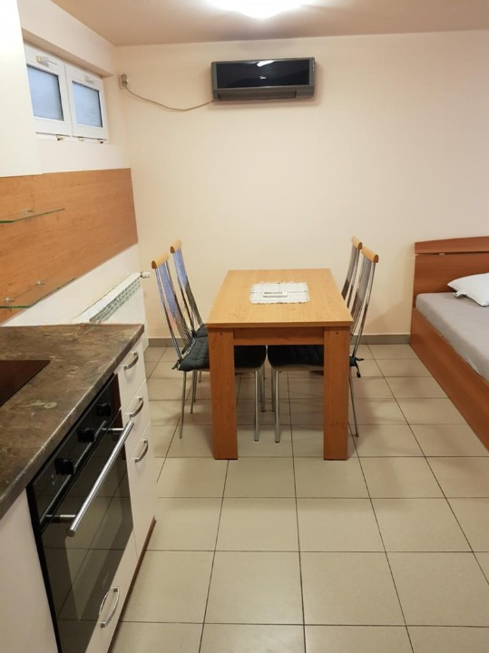 Издаје се  Студио Софија , Центар , 40 м2 | 33654952 - слика [5]