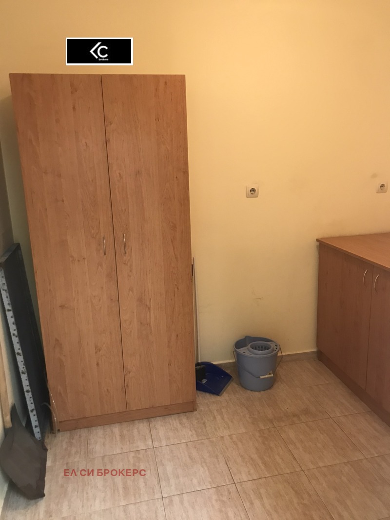 Дава под наем 1-СТАЕН, гр. София, Лагера, снимка 5 - Апартаменти - 53241154