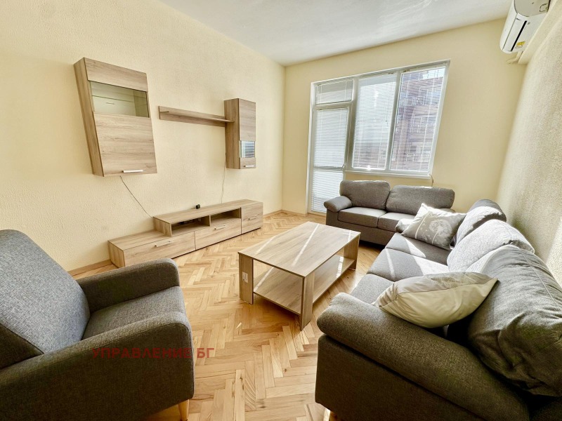 Til leje  1 soveværelse Sofia , Zona B-5-3 , 75 kvm | 57374793