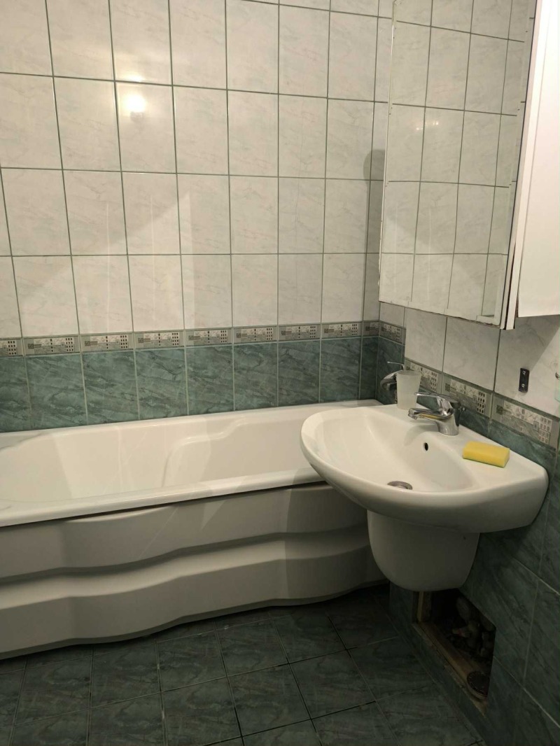 Дава под наем 2-СТАЕН, гр. София, Люлин 1, снимка 4 - Апартаменти - 52635259