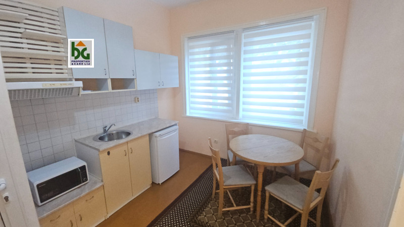 Vuokrattavana  Toimisto Varna , Tsentralna pošta , 44 neliömetriä | 70178128