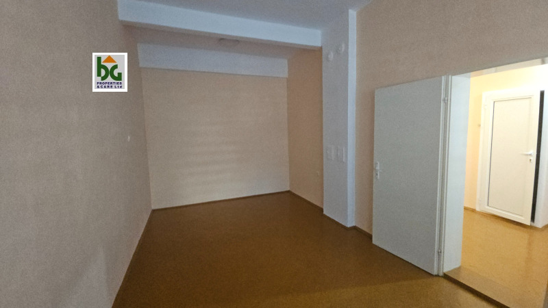 Vuokrattavana  Toimisto Varna , Tsentralna pošta , 44 neliömetriä | 70178128 - kuva [5]