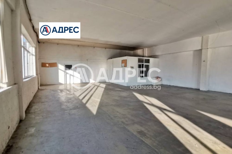 Дава под наем ПРОМ. ПОМЕЩЕНИЕ, гр. Сандански, област Благоевград, снимка 9 - Производствени сгради - 52817197