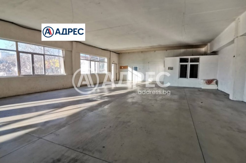 Дава под наем ПРОМ. ПОМЕЩЕНИЕ, гр. Сандански, област Благоевград, снимка 10 - Производствени сгради - 52817197