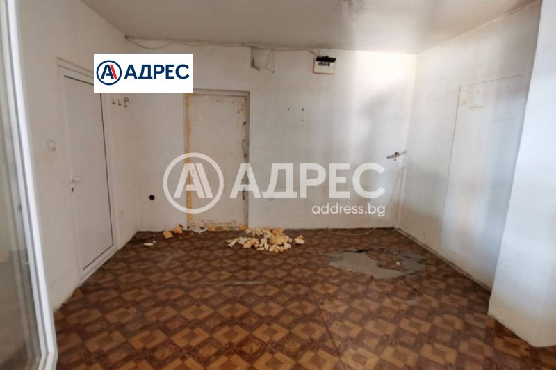 Дава под наем ПРОМ. ПОМЕЩЕНИЕ, гр. Сандански, област Благоевград, снимка 11 - Производствени сгради - 52817197