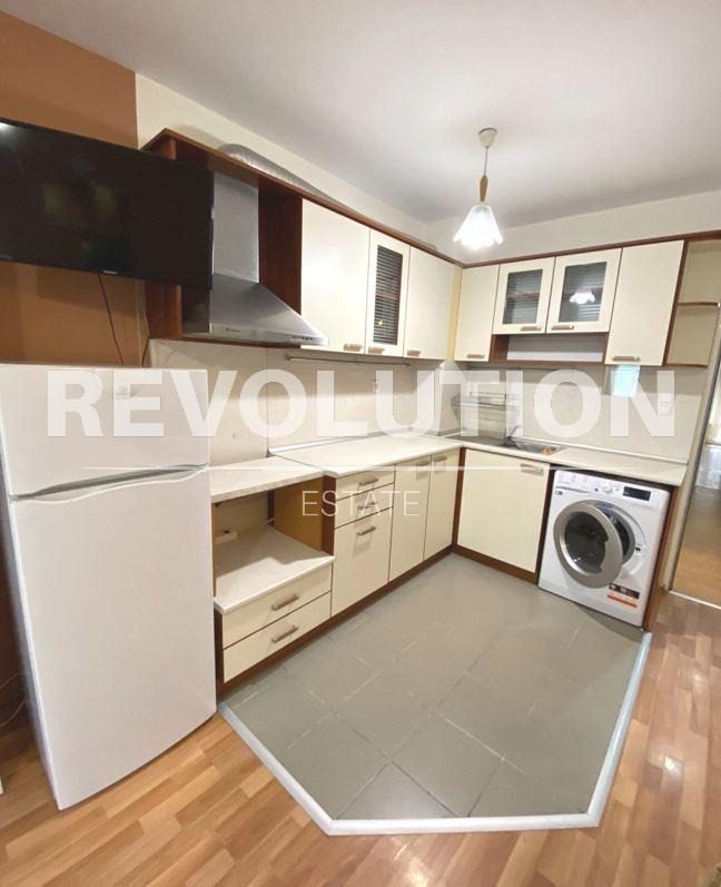 En renta  1 dormitorio Varna , Koljozen pazar , 80 metros cuadrados | 24813201 - imagen [3]