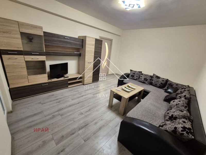 Дава под нем  3-стаен, град Стара Загора, Център •  650 лв. • ID 62349925 — holmes.bg - [1] 