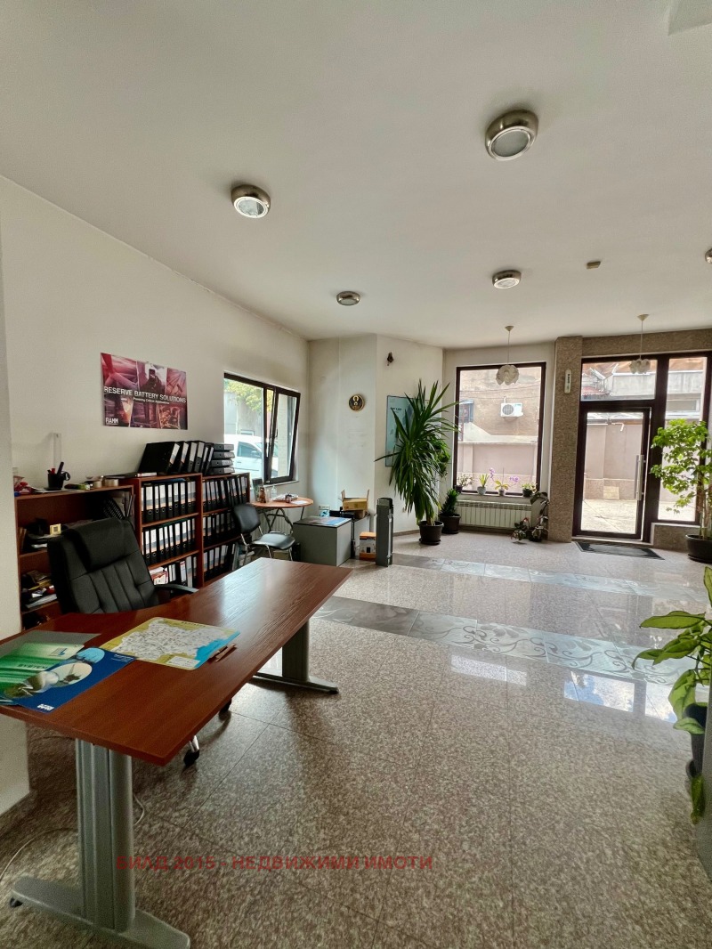 Издаје се  Канцеларија Софија , Белите брези , 126 м2 | 22469760 - слика [8]