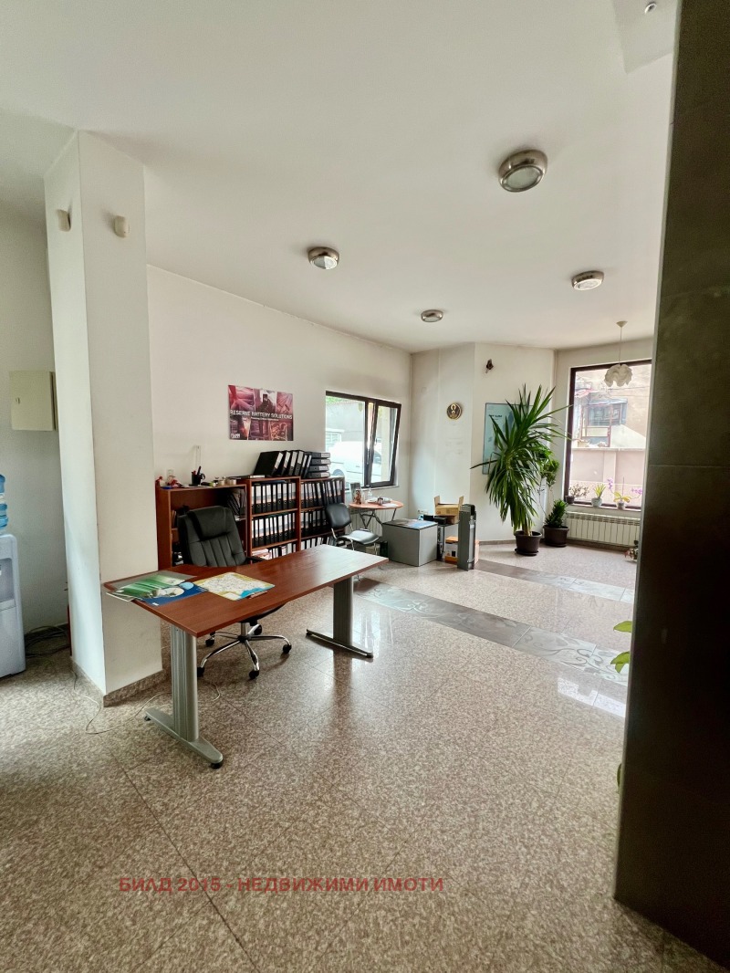 Издаје се  Канцеларија Софија , Белите брези , 126 м2 | 22469760 - слика [12]