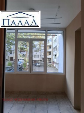 ���� ��� ���� 3-����� | Imot.bg � ����� ������ 11