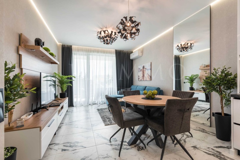 Te huur  1 slaapkamer Varna , k.k. Sv.Sv. Konstantin i Elena , 78 m² | 66430285