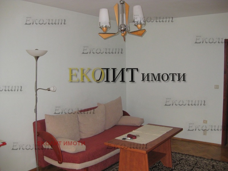 Дава под нем  3-стаен, град София, Оборище •  700 EUR • ID 88974666 — holmes.bg - [1] 