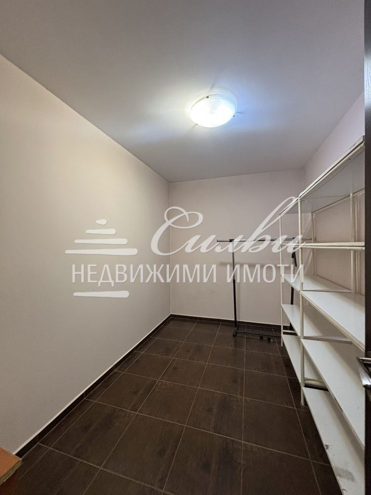 Дава под наем ЕТАЖ ОТ КЪЩА, гр. Шумен, 5-ти полк, снимка 11 - Етаж от къща - 56321877