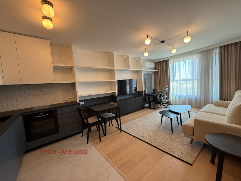 Дава под Наем 2-СТАЕН в град София, Зона Б-5-3 - 78 кв.м / 800 € » 1 564.66 лв., ТРОЯ - М ЕООД