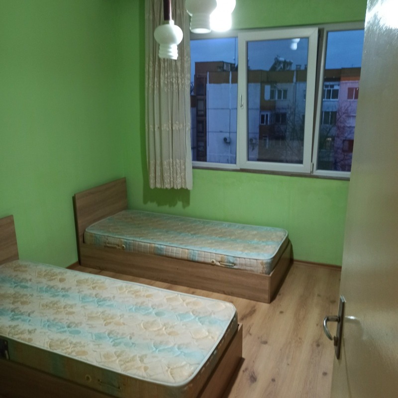 Дава под наем 3-СТАЕН, гр. Пловдив, Христо Смирненски, снимка 2 - Апартаменти - 53518155