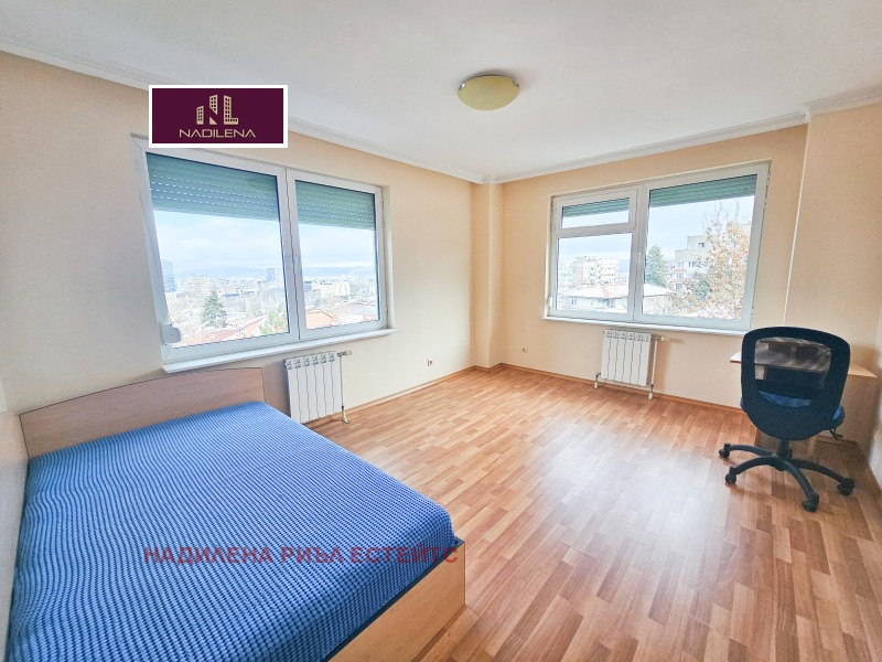 Дава под наем 3-СТАЕН, гр. София, Лозенец, снимка 10 - Апартаменти - 53028474