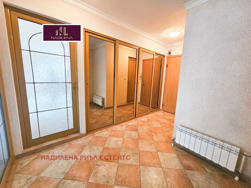 Дава под наем 3-СТАЕН, гр. София, Лозенец, снимка 6 - Апартаменти - 53028474