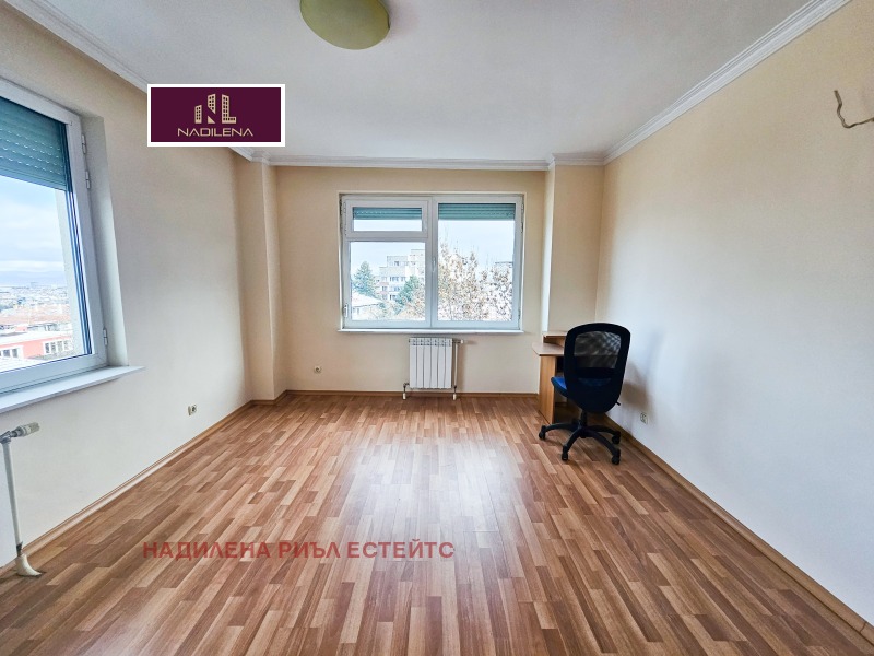 Дава под наем 3-СТАЕН, гр. София, Лозенец, снимка 13 - Апартаменти - 53028474