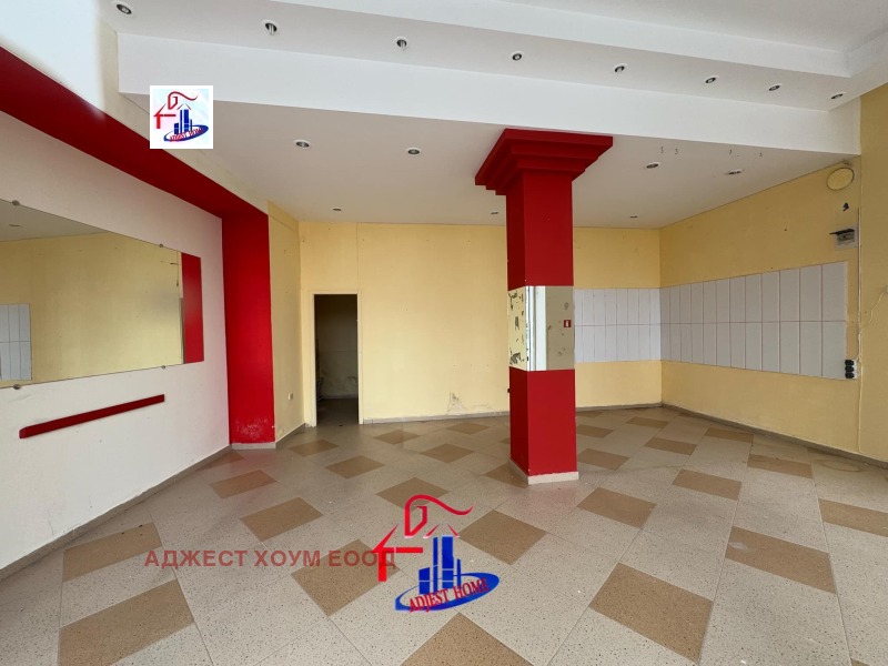 Da affittare  Negozio Shumen , Tsentar , 65 mq | 48025124