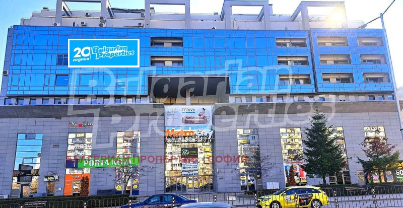 Дава под Наем ОФИС в град София, Младост 3 - 395 кв.м / 3 600 € » 7 040.99 лв., БЪЛГЕРИАН ПРОПЕРТИС - СОФИЯ