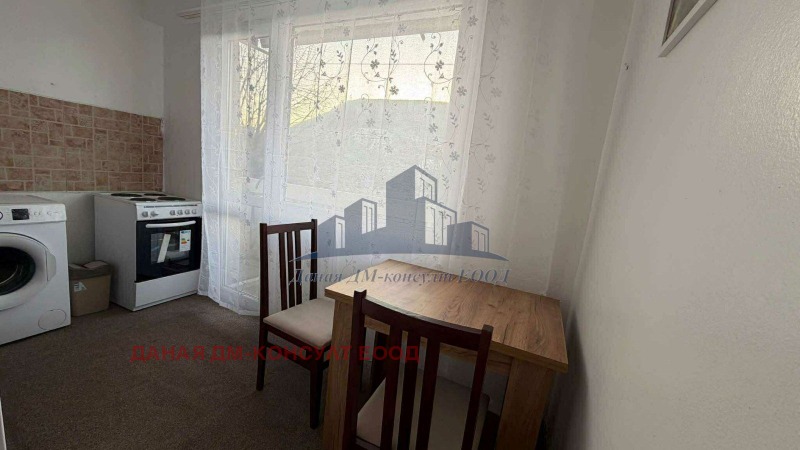 Дава под наем 2-СТАЕН, гр. Шумен, Добруджански, снимка 2 - Апартаменти - 53200149