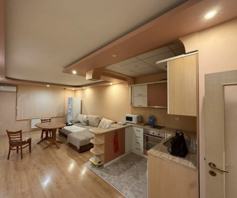 Дава под наем 3-СТАЕН, гр. София, Дружба 2