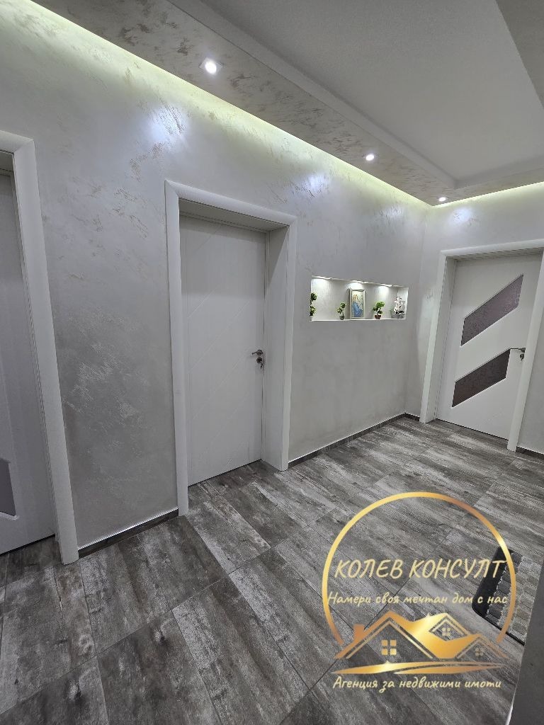 Дава под наем 4-СТАЕН, гр. Хасково, Каменни, снимка 2 - Апартаменти - 54360759