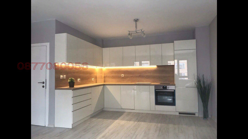 Дава под наем 2-СТАЕН, гр. Пловдив, Тракия