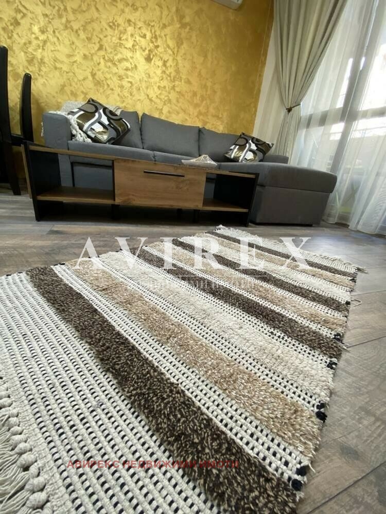 Дава под наем 2-СТАЕН, гр. Пловдив, Кючук Париж, снимка 4 - Апартаменти - 53872222